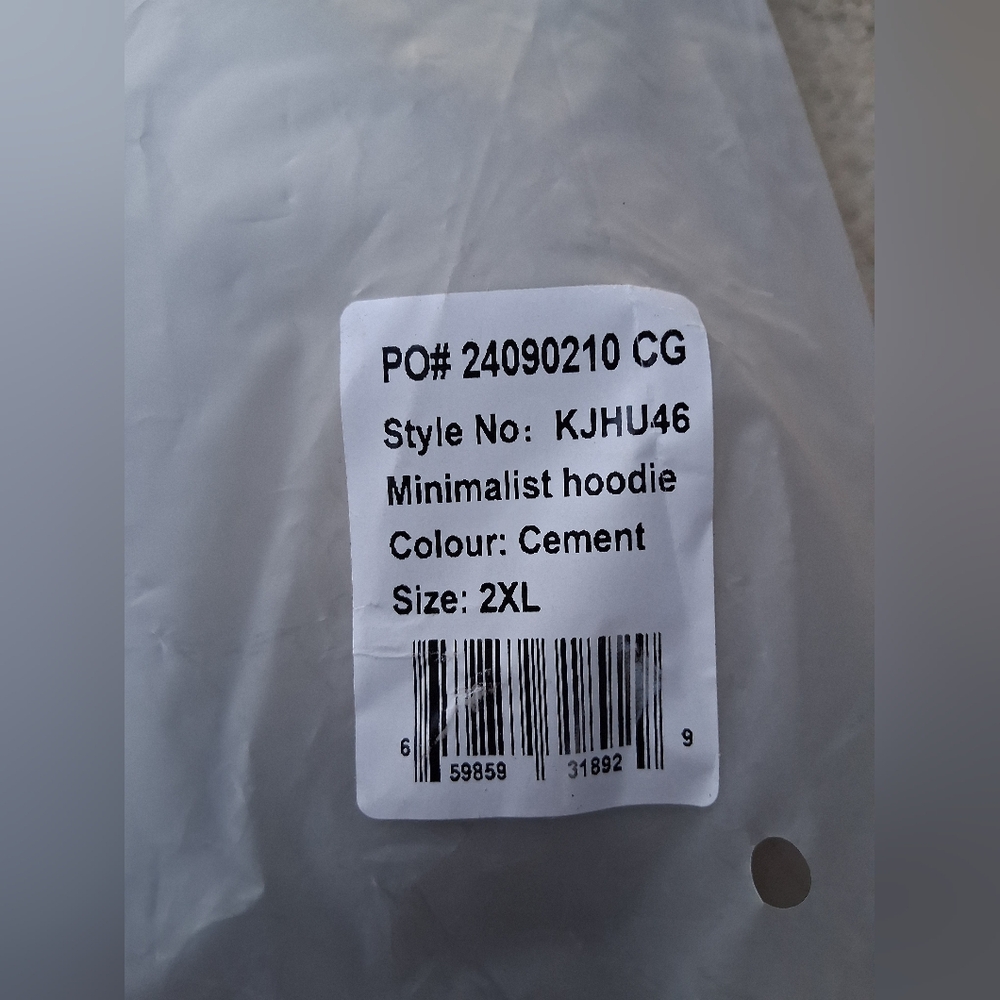 Comfrt MINIMALIST HOODIE CEMENT (WOMEN,MENS) - Picture 4 of 4